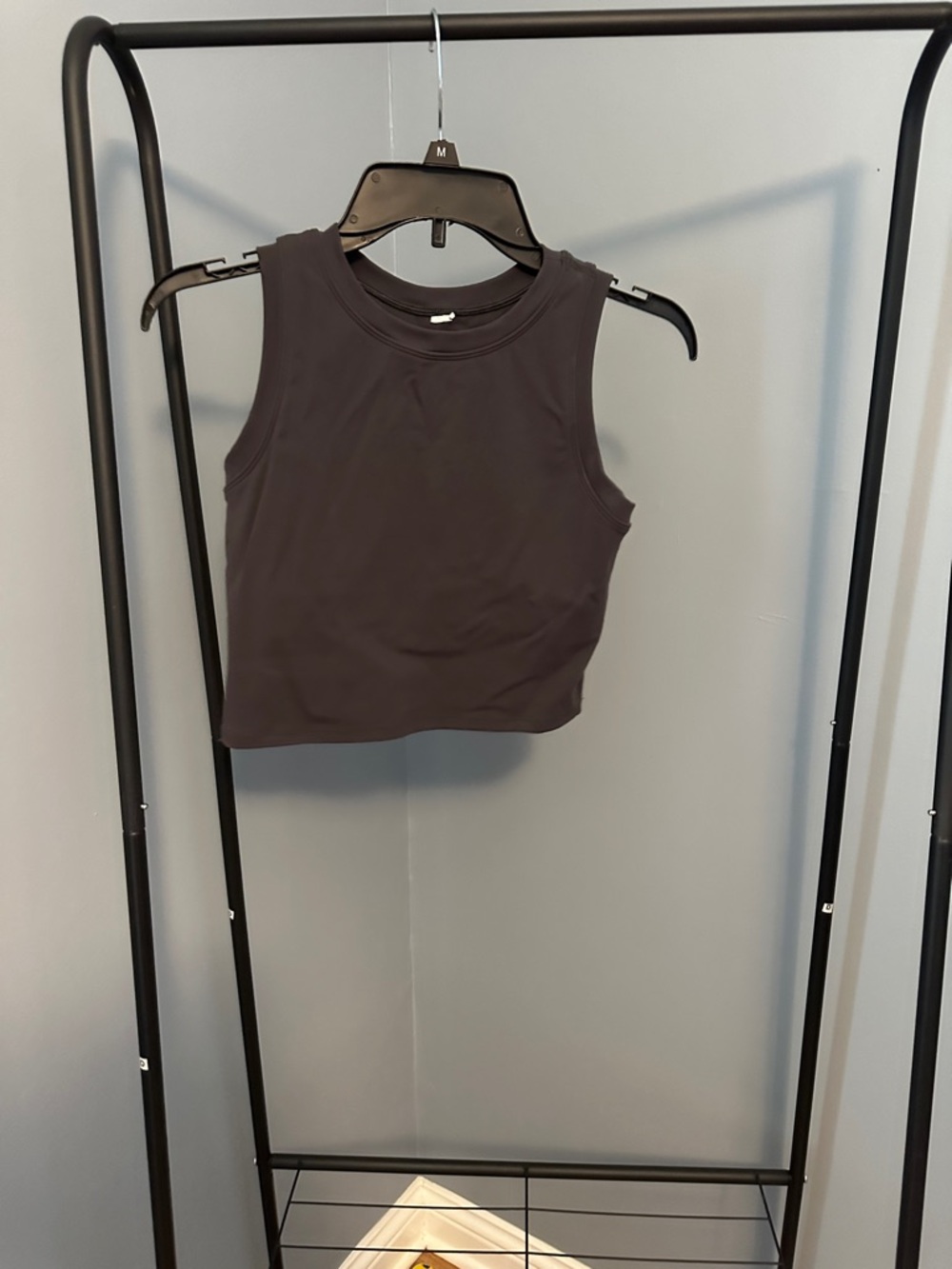 SHEIN Black Sleeveless Crop Tank